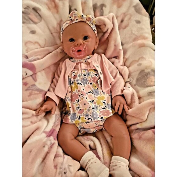 🆕20 inch Full Body Silicone Baby Dolls Girl Open Eyes Baby Stress-Relief Toy - Picture 5 of 12